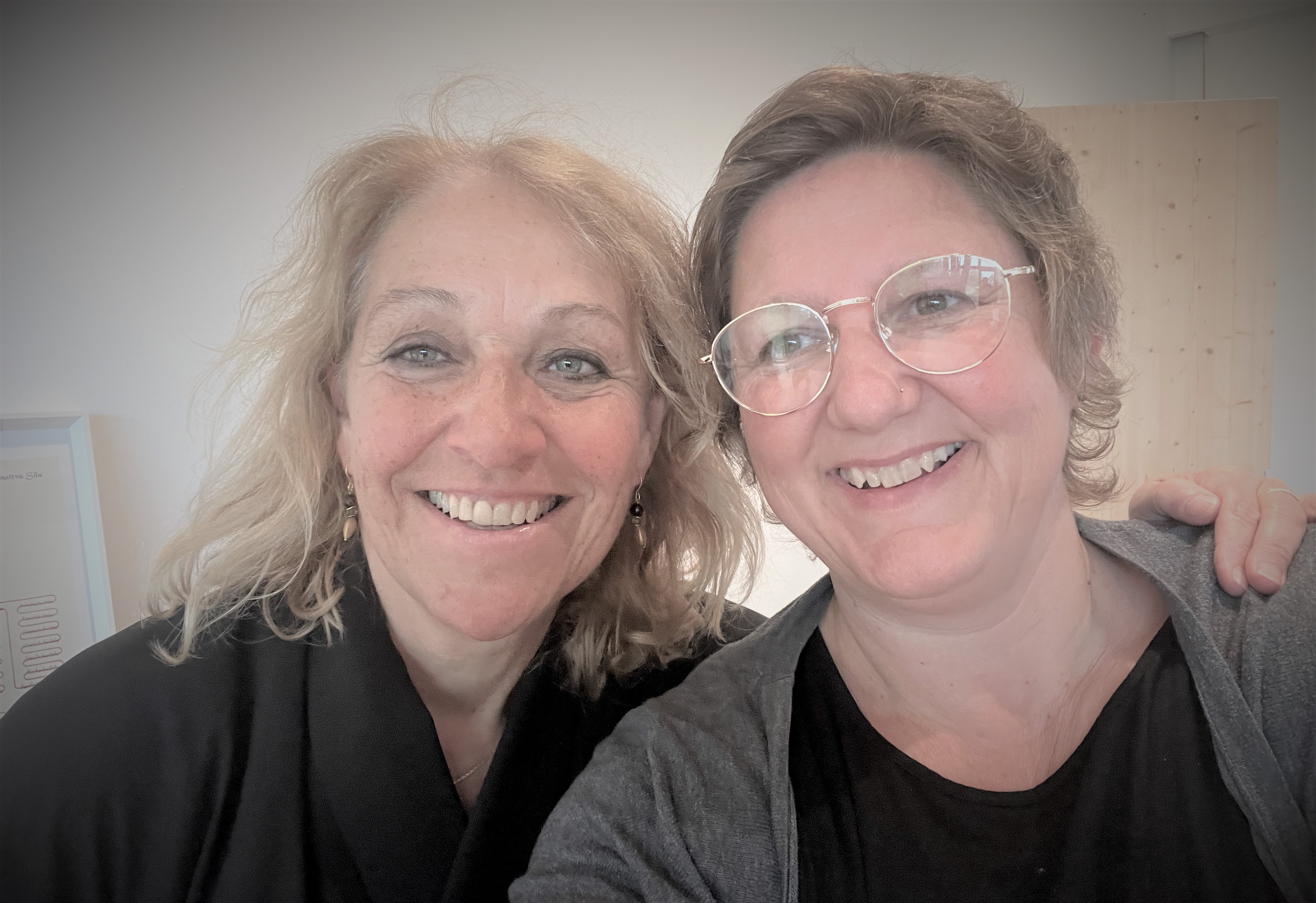 21BECAD9-1FB1-4028-90D6-B56D6A2A599C_v2